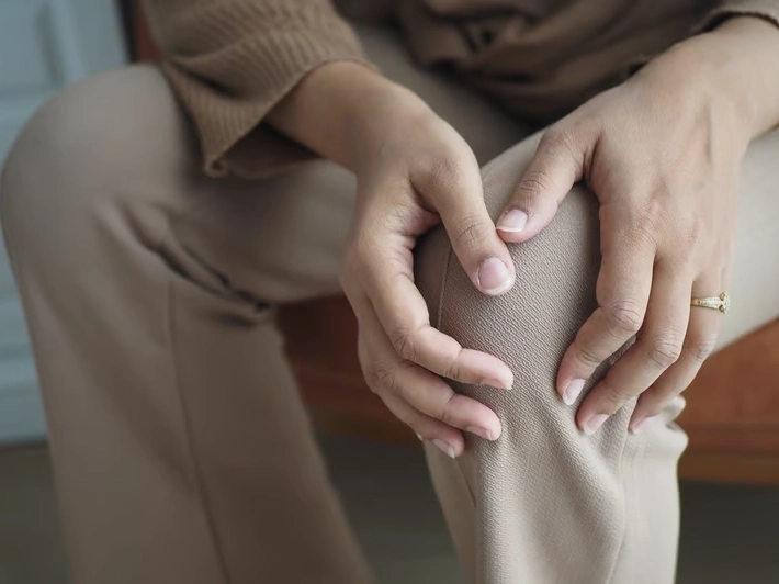 Professional Knee Pain Treatment services by Arrowhead Clinic in Savannah, GA — licensed Chiropractor provider