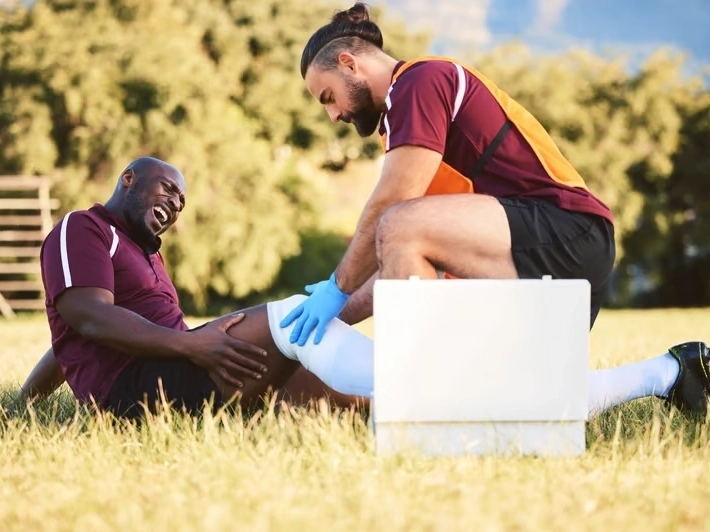 Professional Sports Injury Chiropractic Care services by Arrowhead Clinic in Savannah, GA — licensed Chiropractor provider